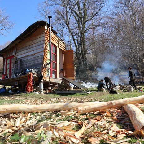 Le chantier autour de la cabane